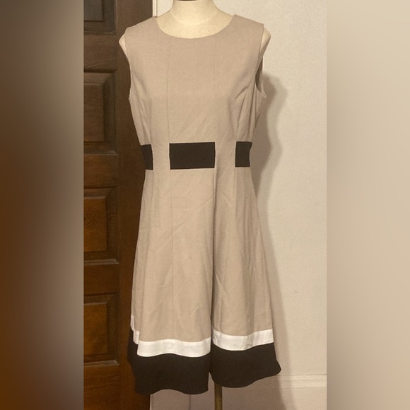 Calvin Klein Colorblock Dress - Picture 1 of 5